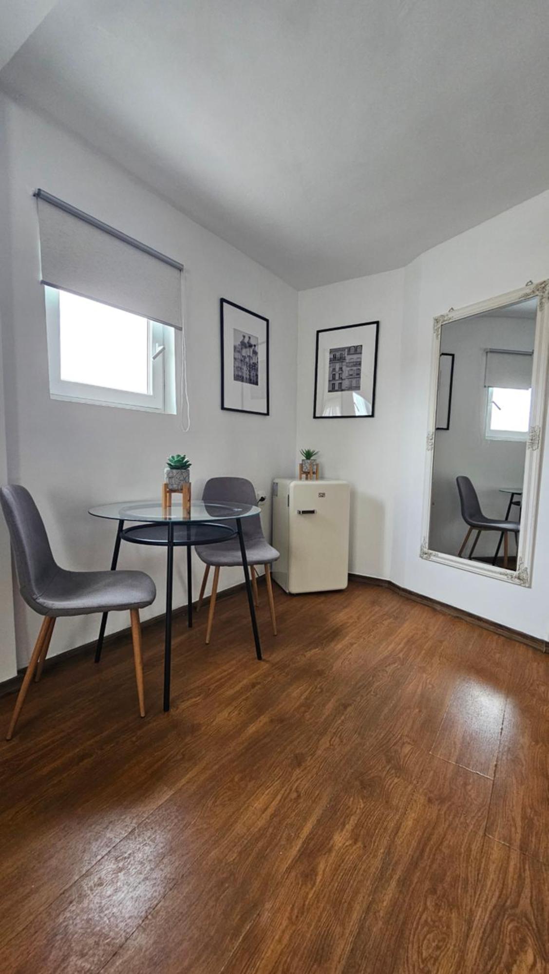 Color Apartments Old Town Center 布加勒斯特 外观 照片
