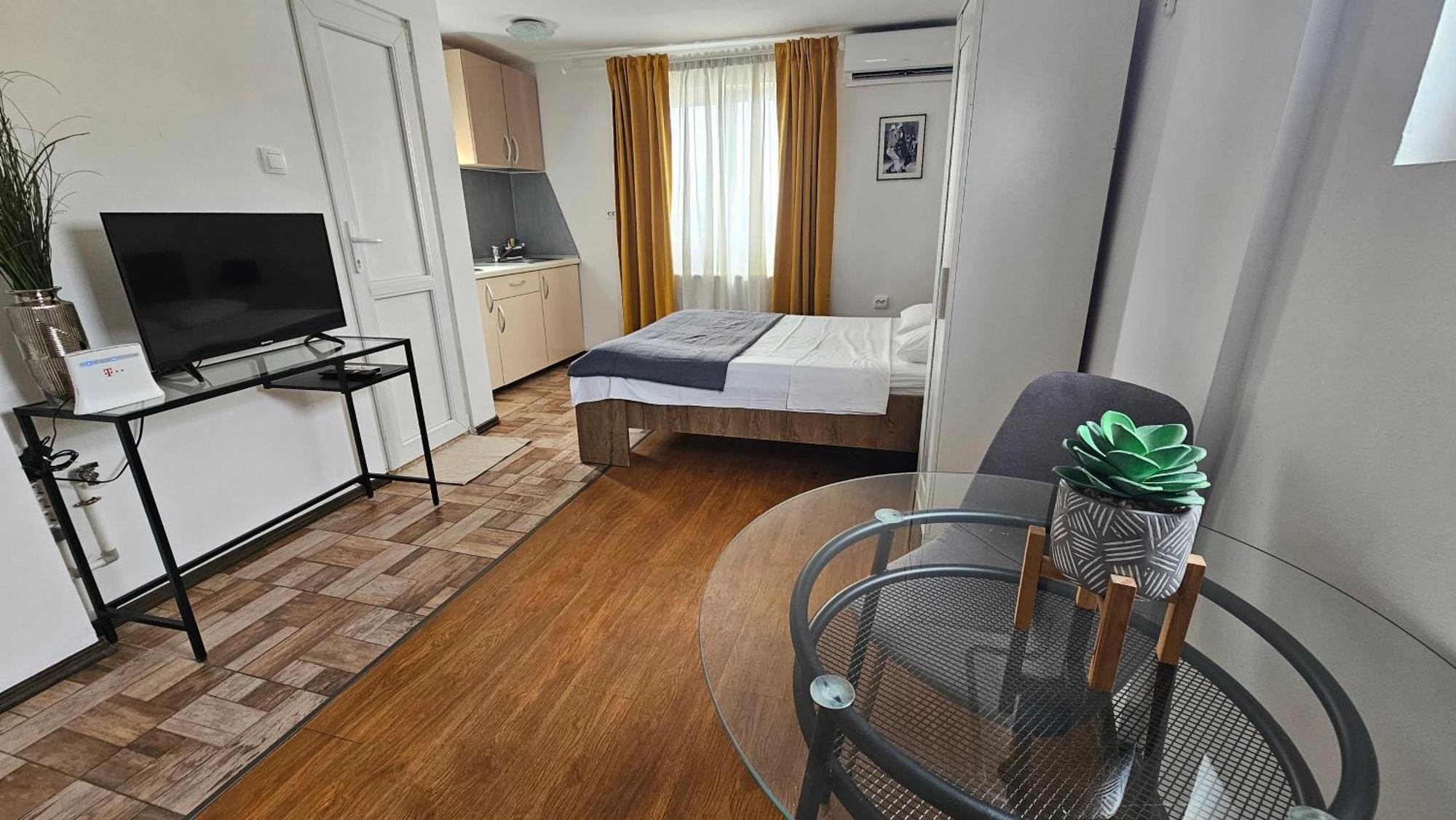 Color Apartments Old Town Center 布加勒斯特 外观 照片