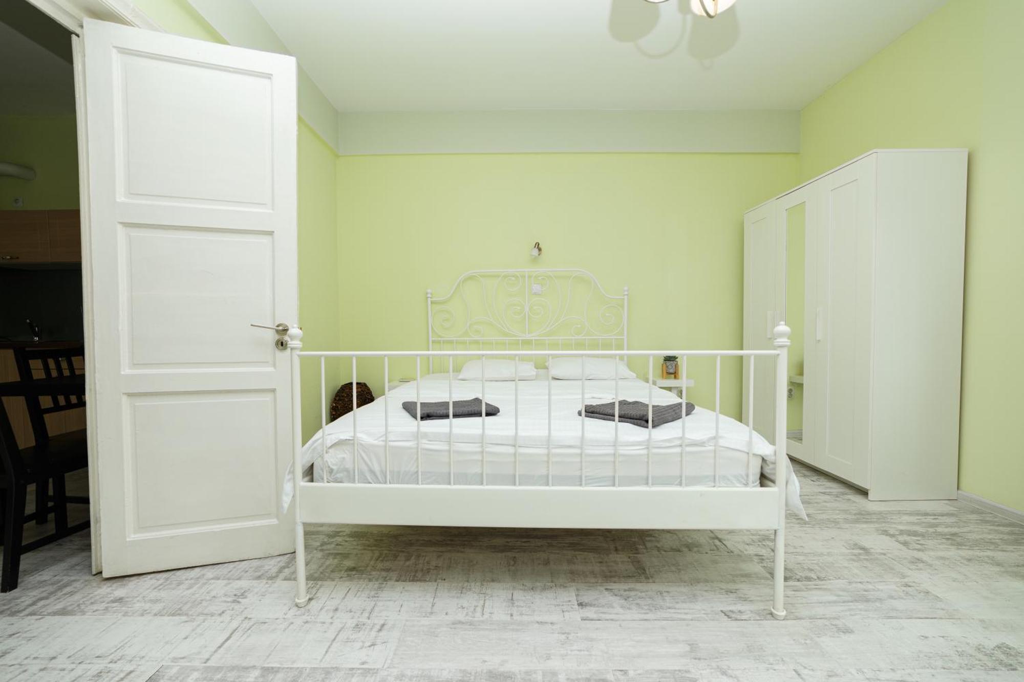 Color Apartments Old Town Center 布加勒斯特 外观 照片