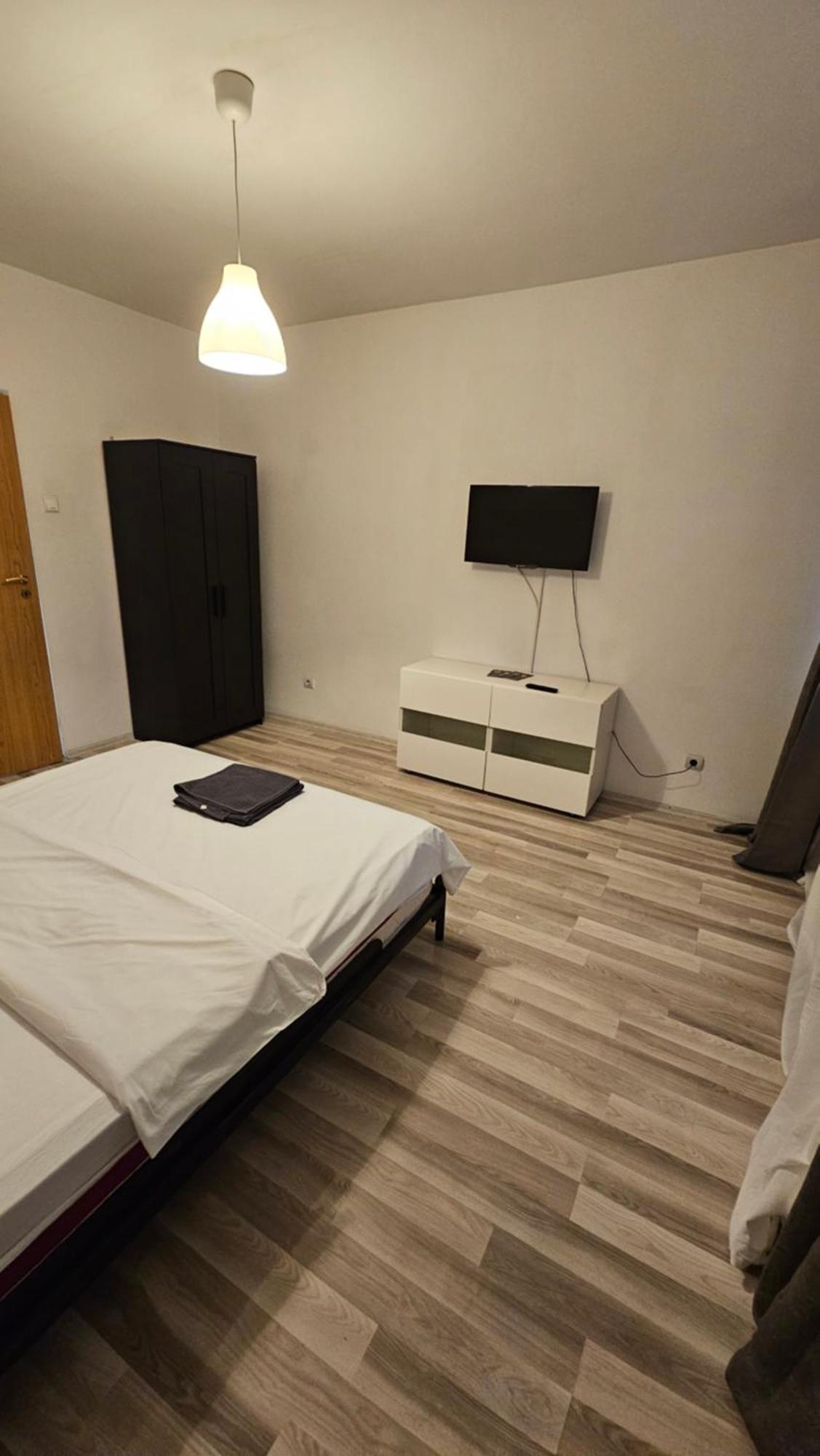 Color Apartments Old Town Center 布加勒斯特 外观 照片