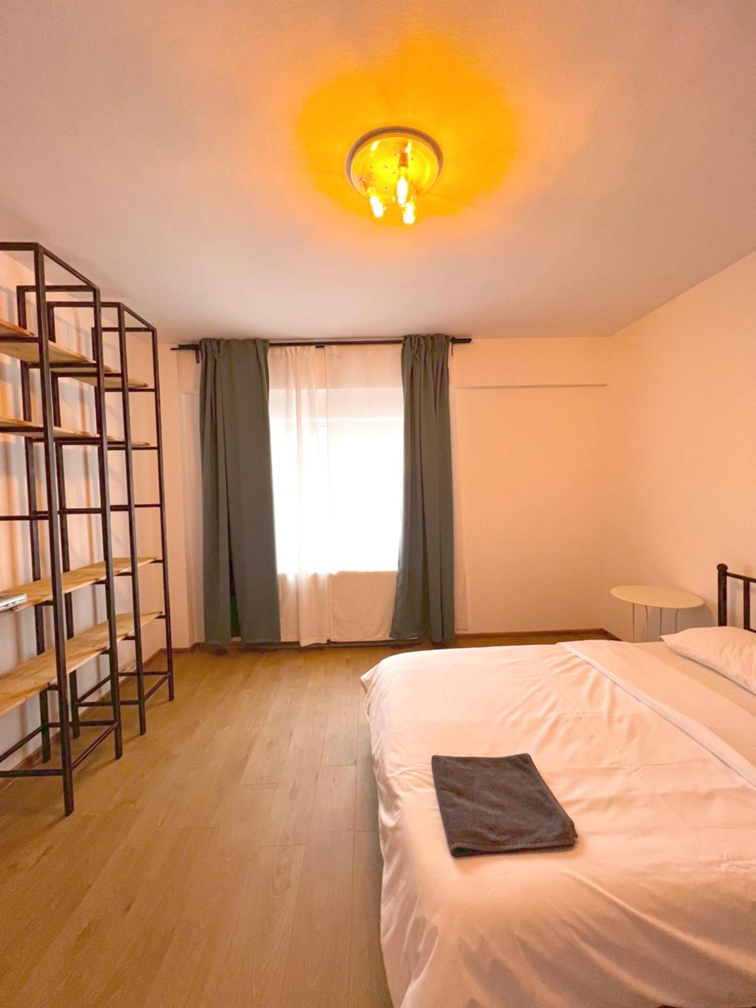 Color Apartments Old Town Center 布加勒斯特 外观 照片