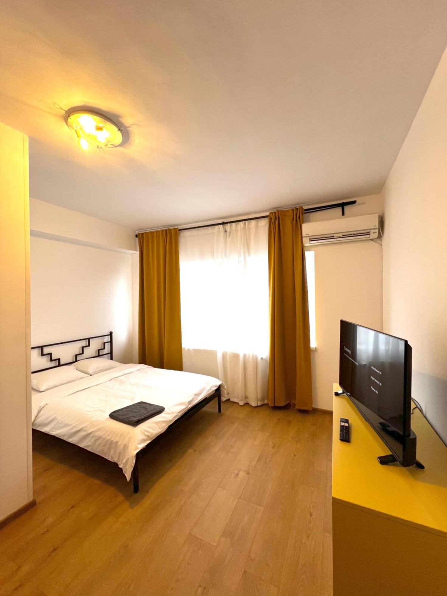 Color Apartments Old Town Center 布加勒斯特 外观 照片